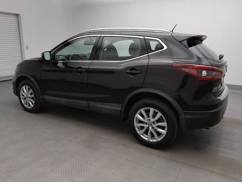 Used 2020 Nissan Rogue Sport SV FWD image 3