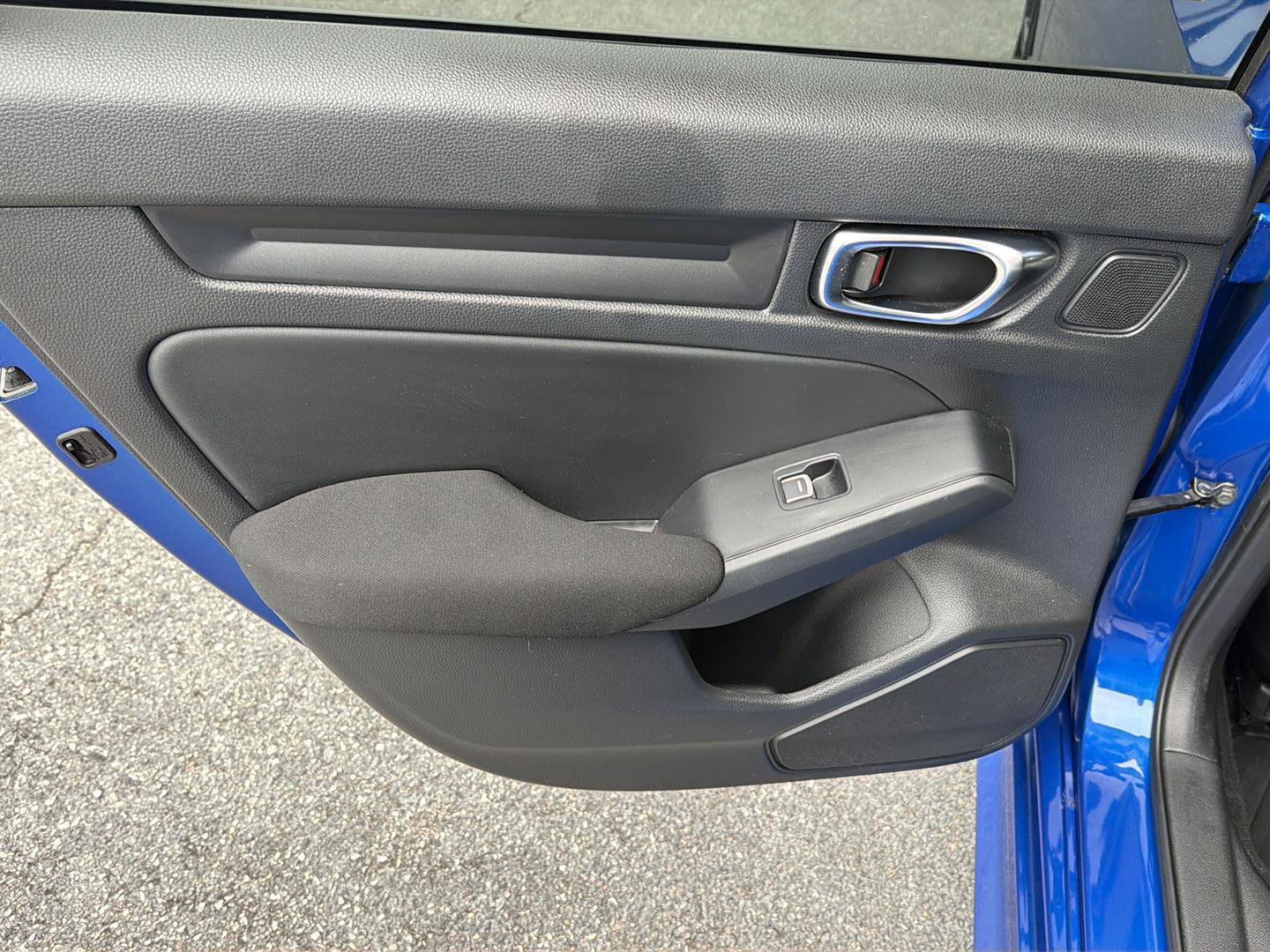Used 2023 Honda Civic Sport image 17