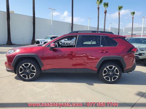 Certified 2019 Toyota RAV4 Adventure AWD/4WD image 7