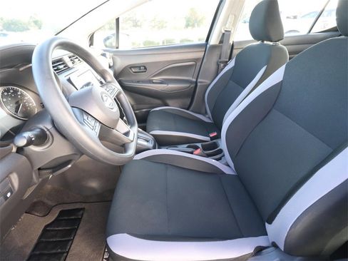 Used 2025 Nissan Versa S w/ Trunk Package image 2