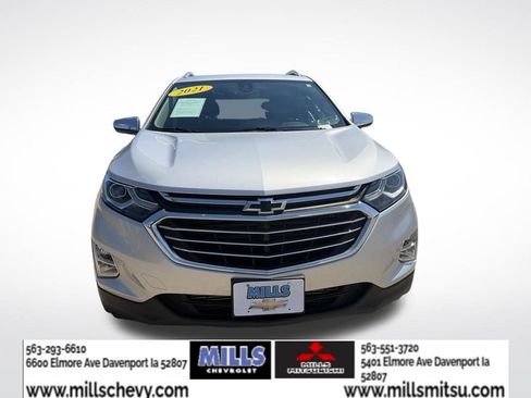Used 2021 Chevrolet Equinox Premier AWD/4WD image 9