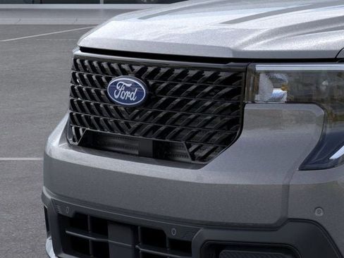 New 2026 Ford Maverick Lariat w/ Black Appearance Package image 19