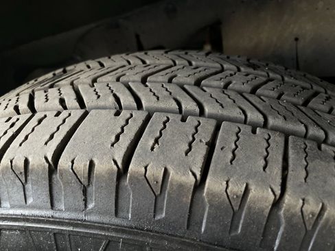 Used 2017 Chevrolet Express 3500 LT w/ LT Preferred Equipment Group image 12