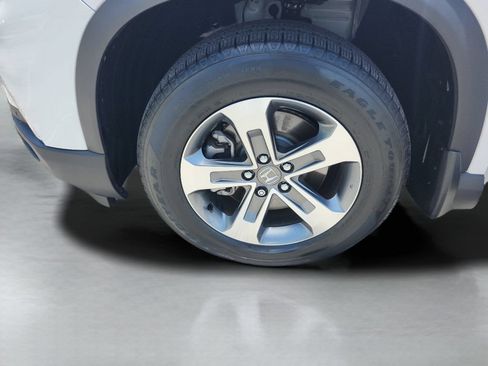 Certified 2025 Honda Pilot EX-L image 38
