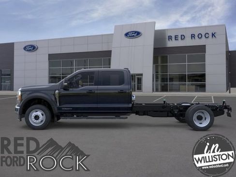New 2026 Ford F450 XLT w/ XLT Value Package AWD/4WD image 4