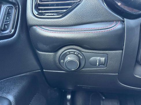 Used 2024 Dodge Durango GT image 33