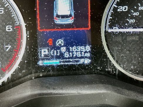Used 2021 Subaru Forester Premium AWD/4WD image 17