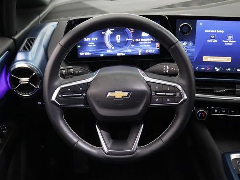 Certified 2024 Chevrolet Equinox EV LT FWD image 19