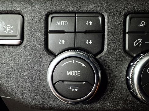 New 2026 GMC Sierra 1500 Elevation w/ Elevation Premium Package image 7