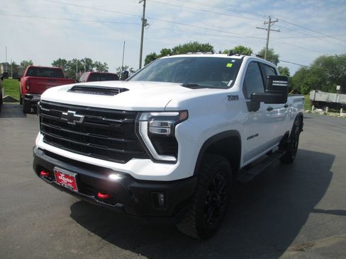Used 2026 Chevrolet Silverado 2500 LT w/ Trail Boss Package AWD/4WD image 13