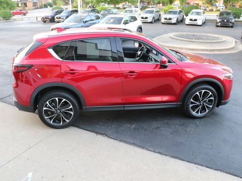 Certified 2023 MAZDA CX-5 AWD 2.5 S w/ Premium Plus Pkg image 5