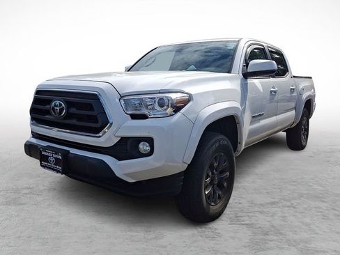 Used 2023 Toyota Tacoma SR5 AWD/4WD image 2