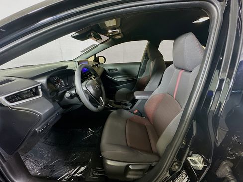Used 2023 Toyota Corolla SE image 12