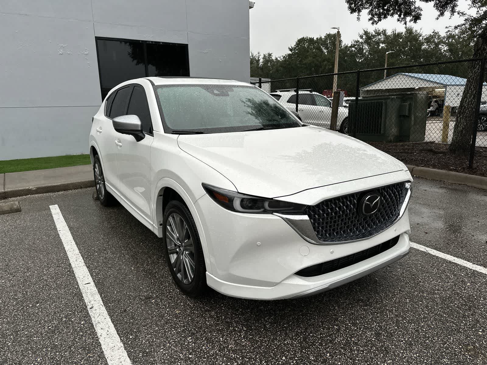 Used 2024 MAZDA CX-5 Signature AWD/4WD image 11