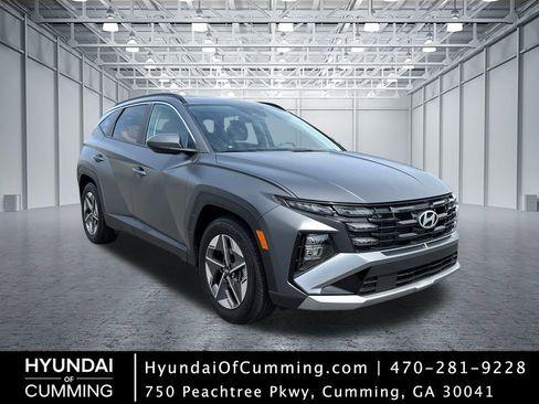 Certified 2025 Hyundai Tucson SEL image 1