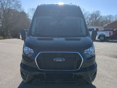 Used 2024 Ford Transit 350 XLT image 7