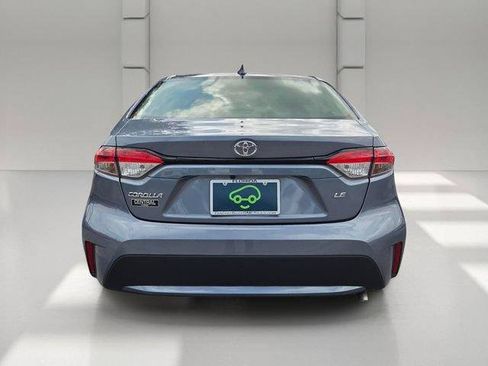 Used 2022 Toyota Corolla LE FWD image 4