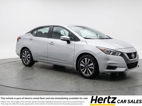 Used 2025 Nissan Versa SV image 1