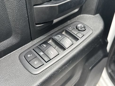 Used 2021 RAM 2500 Tradesman AWD/4WD image 11