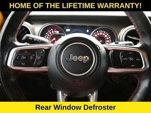 Used 2018 Jeep Wrangler Unlimited Rubicon w/ Cold Weather Group AWD/4WD image 19
