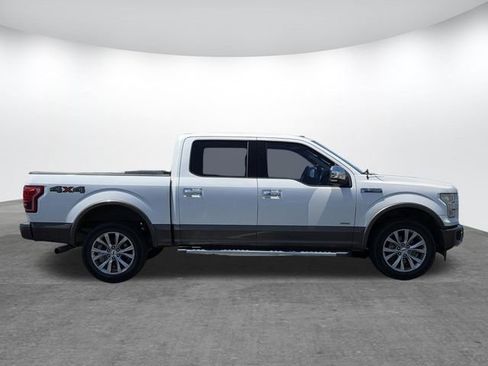 Used 2017 Ford F150 Lariat w/ Equipment Group 502A Luxury AWD/4WD image 3