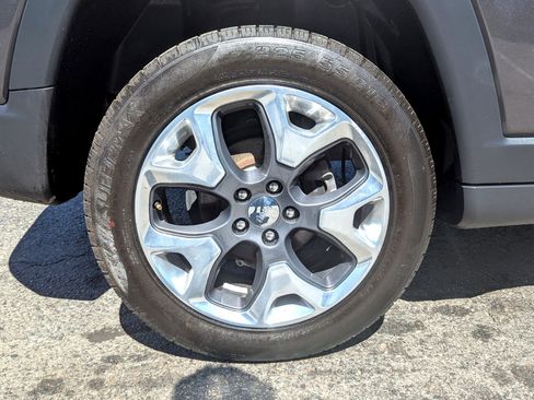 Used 2017 Jeep Compass Limited image 50