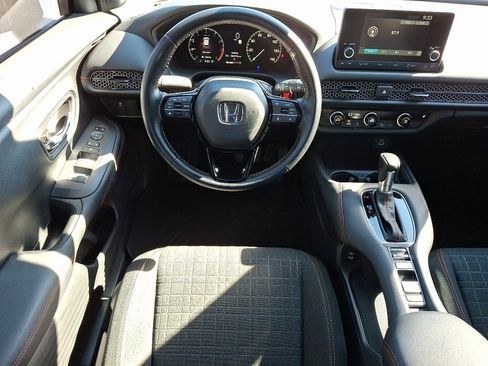 Certified 2025 Honda HR-V Sport image 11
