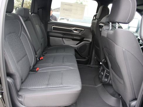 Used 2025 RAM 1500 Big Horn image 33