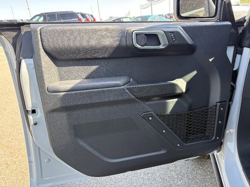 New 2026 Ford Bronco Badlands AWD/4WD image 28