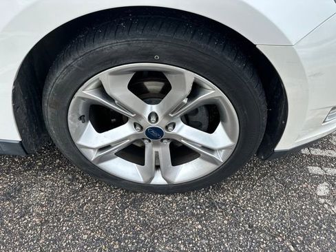 Used 2010 Ford Taurus SHO AWD/4WD image 39