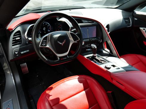 Used 2015 Chevrolet Corvette Z06 w/ Z07 Performance Package image 14