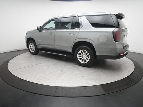 Used 2025 Chevrolet Tahoe LT AWD/4WD image 33