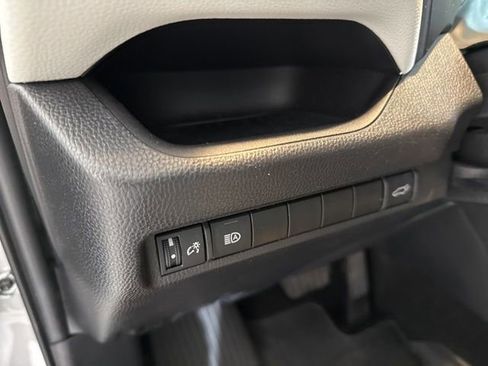 Used 2023 Toyota RAV4 XLE Premium image 25