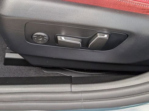 Used 2026 BMW 540i xDrive image 15