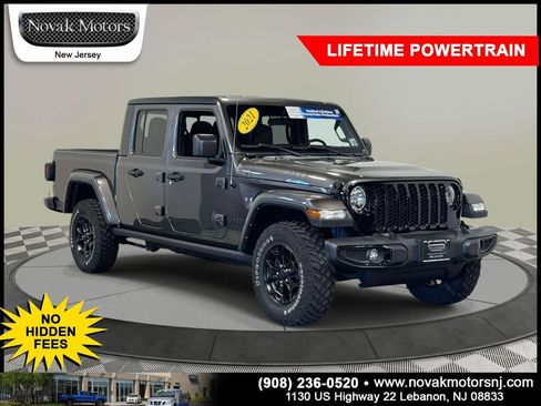 Used 2021 Jeep Gladiator Willys image 1