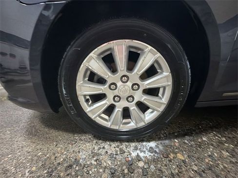 Used 2013 Buick LaCrosse Leather image 10