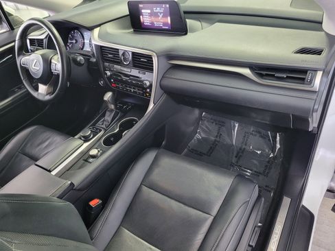 Used 2019 Lexus RX 350L FWD image 17