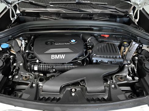 Used 2018 BMW X1 xDrive28i w/ Convenience Package AWD/4WD image 31