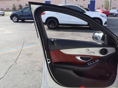 Used 2019 Mercedes-Benz C 300 Sedan w/ AMG Line image 9