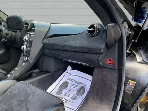 Used 2020 McLaren 720S Performance RWD image 16