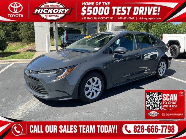 Used 2026 Toyota Corolla LE FWD image 1