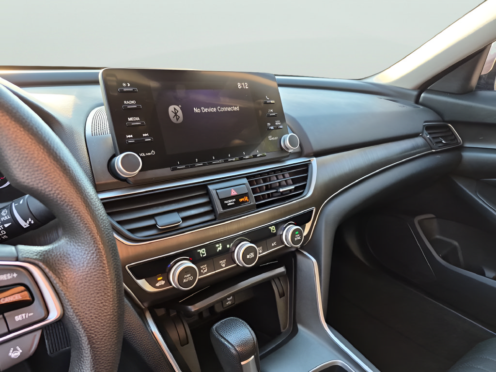 Used 2019 Honda Accord LX image 21