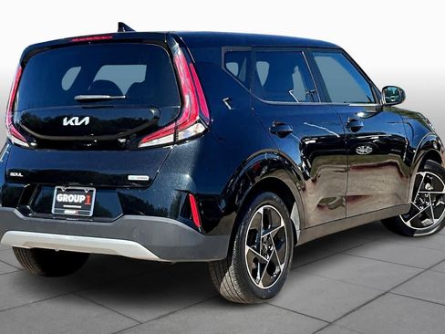 Certified 2023 Kia Soul EX image 12