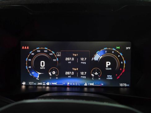 Used 2025 Chevrolet Colorado LT w/ LT Convenience Package image 24