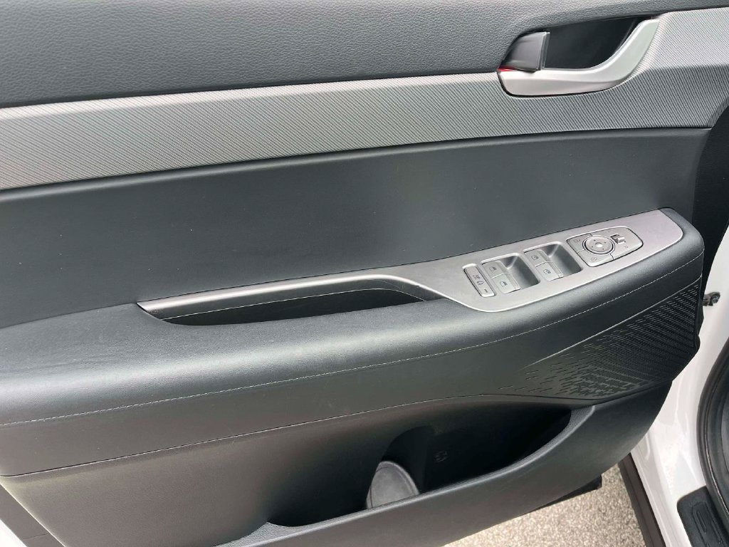 Used 2025 Hyundai Palisade SEL FWD image 15