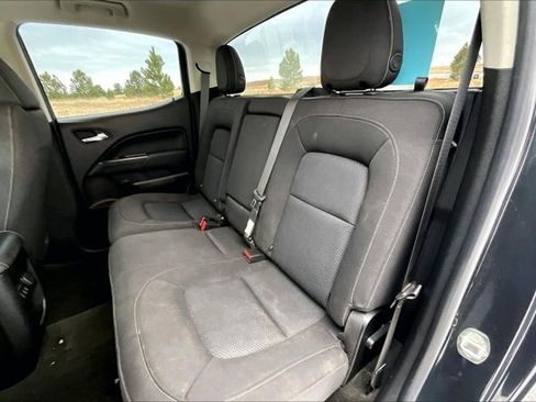 Used 2018 Chevrolet Colorado LT image 21