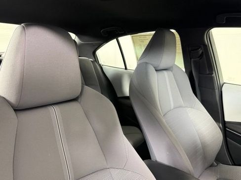 Used 2023 Toyota Corolla SE w/ Carpet Mat Package (TMS) FWD image 21