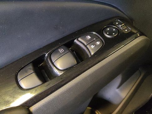 Used 2023 Nissan Altima 2.5 SV AWD/4WD image 27