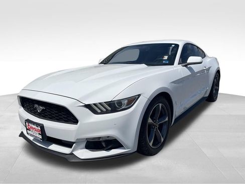 Used 2015 Ford Mustang Coupe w/ Equipment Group 051A RWD image 16