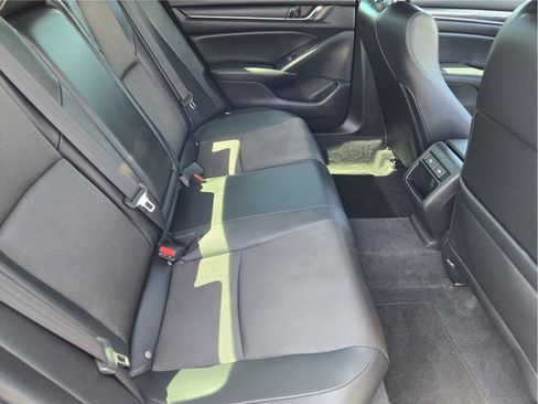 Used 2022 Honda Accord Sport image 29